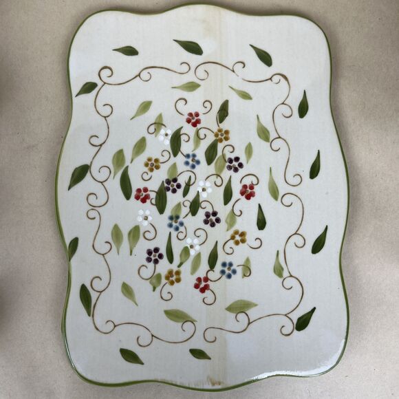 Temp-tations by Tara PETALS Ovenware‎ Metal Basket  & Trivet - Picture 4 of 9